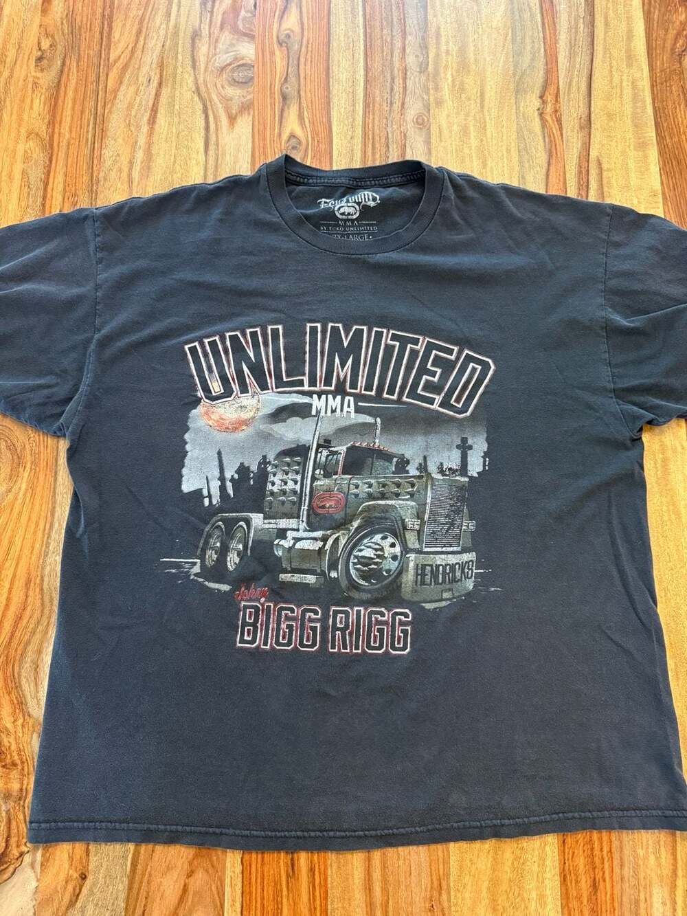 Ecko Unltd. Johny Bigg Rigg Hendricks MMA T-Shirt 2X-Large